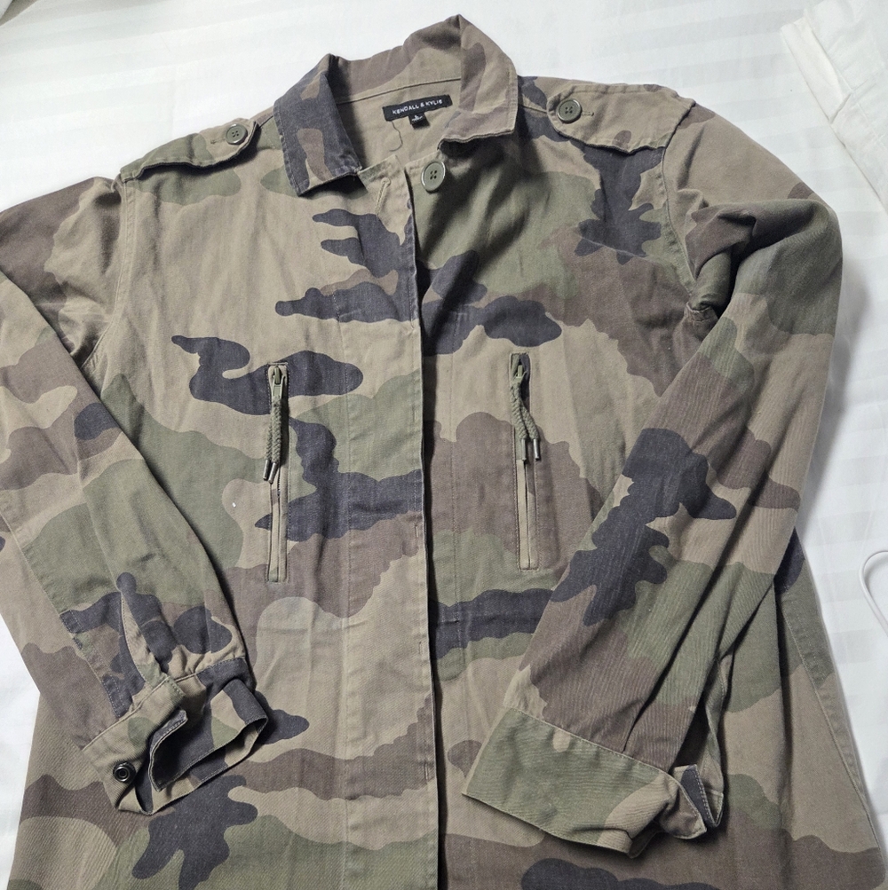 Kendall & Kylie Camouflage Jacket - Green and Brown